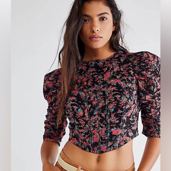 Free People Tops - Free People Monica Crop Top in Black Floral Noir XS